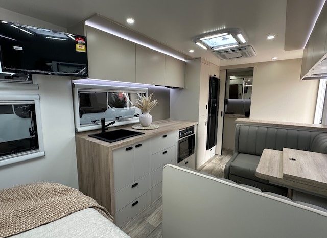 2026 Drive RV Alpha Edition 20’6″ Design 5 Cafe full