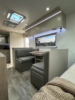 2026 Drive RV Alpha Edition 20’6″ Design 5 Cafe full