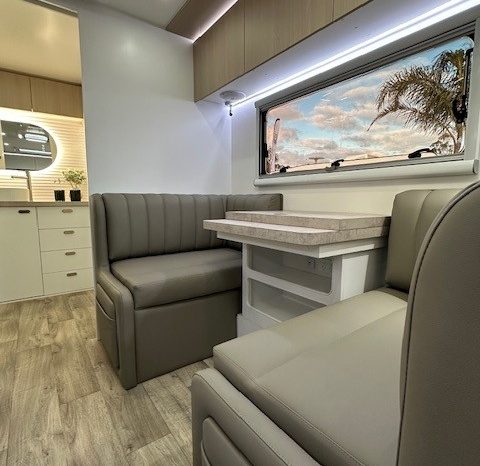 2026 Drive RV Alpha Edition 21’6″ Design 7 Cafe full