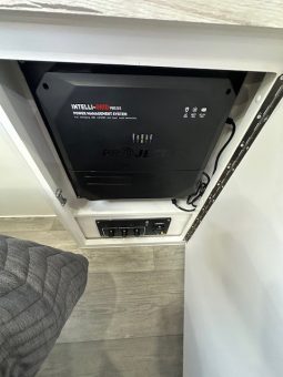 2026 Seascape Caravans 20′ Trailrunner Semi Off Road full
