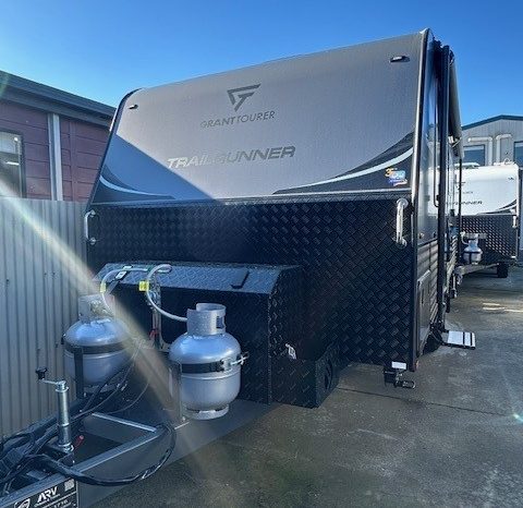 2026 Seascape Caravans 20′ Trailrunner Semi Off Road full