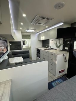 2026 Seascape Caravans 20′ Trailrunner Semi Off Road full