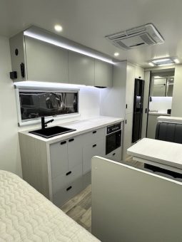 2026 Drive RV XU1 Semi Off Road 20’6″ Design 5 Cafe full