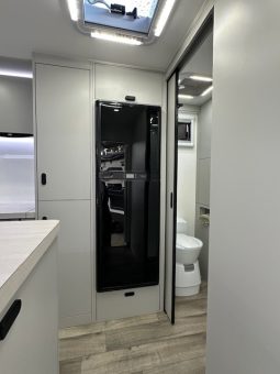 2026 Drive RV XU1 Semi Off Road 20’6″ Design 5 Cafe full