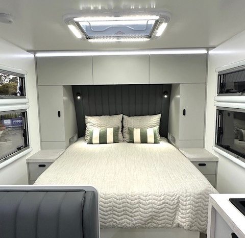 2026 Drive RV XU1 Semi Off Road 20’6″ Design 5 Cafe full
