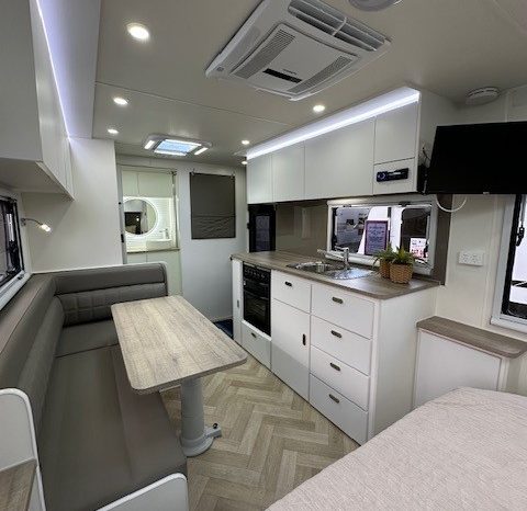 2026 Seascape Caravans Trailrunner 19’6″ Semi Off Road 196 full