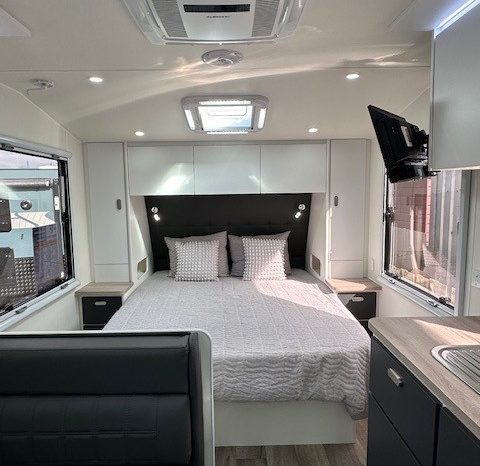 2026 Seascape Caravans 20’6 Trailrunner Semi Off Road 206 Club full
