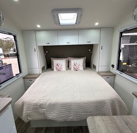2026 Seascape Caravans Sunrunner 18’8″ full