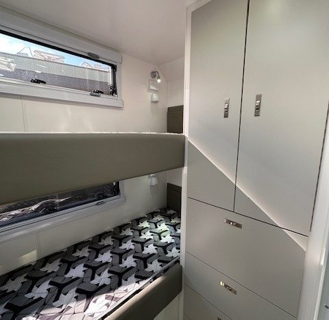 2025 Essential Caravans Cruiser 21’10” Family Design F2.6 full