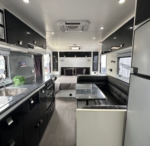 2016 Essential Caravans Cruiser Family 22′ full