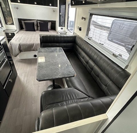 2016 Essential Caravans Cruiser Family 22′ full
