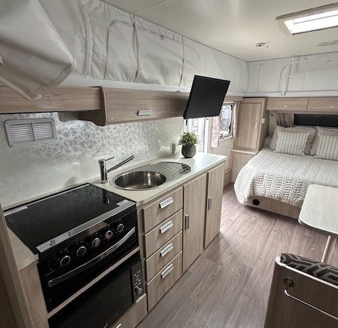 2017 Jayco Starcraft Outback 18’6″ full