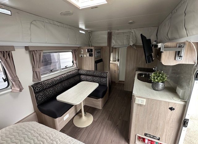 2017 Jayco Starcraft Outback 18’6″ full