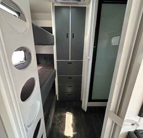 2023 Seascape Caravans Trackbreaker 22′ Family full