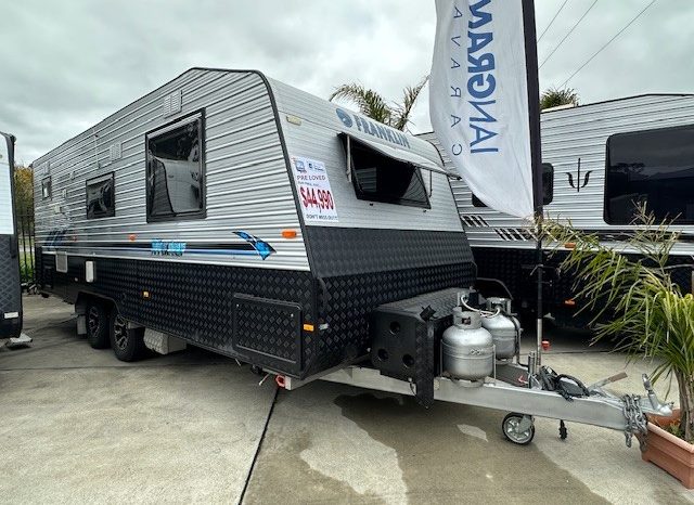 2017 Franklin Caravans X-Factor 21′ full