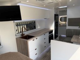 2026 Drive RV Alpha Edition Touring 21’6″ Design 7.1 Cafe full