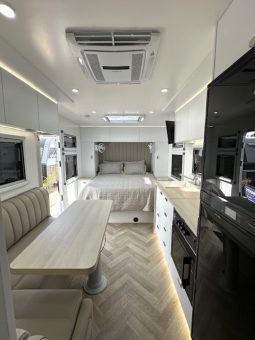 2026 Drive RV XU1 17’10” Design 1 Cafe full